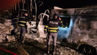Hitna se nakon udesa zapalila, deca iz autobusa u šoku zvala roditelje: Stravične slike iz tunela u Italiji