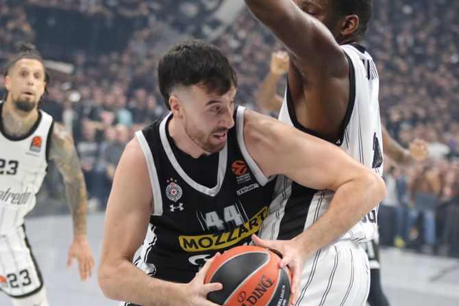 KK Partizan - KK Virtus