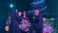 Kaliopi proslavila rođendan na Željkovom trećem koncertu u mts Dvorani. Samardžić joj poklonio cveće