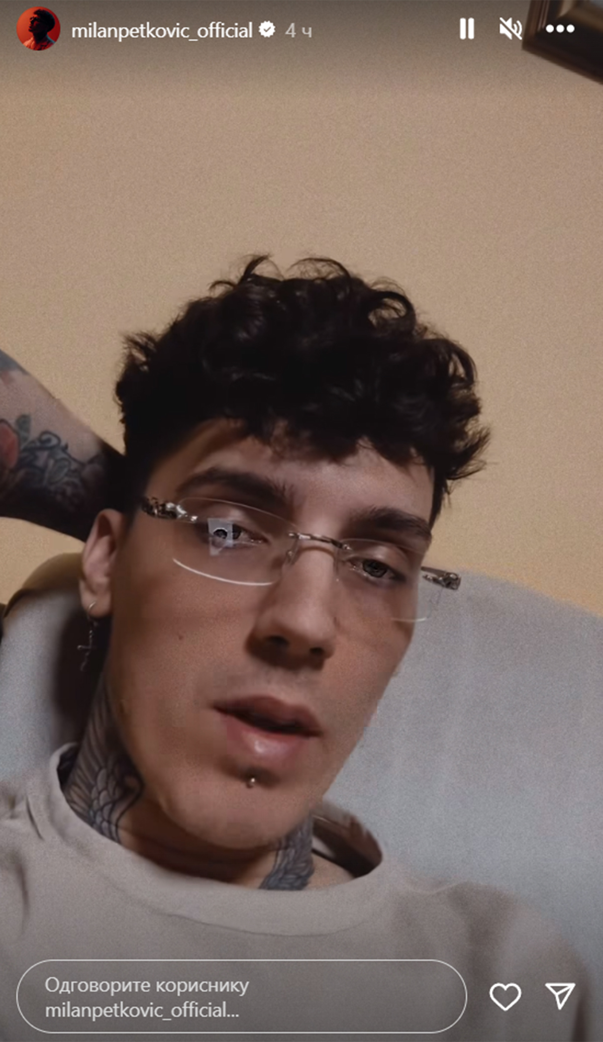 Pevao na Zelenom vencu, preživljavao na ulici, dobio opaku bolest: Bolna ispovest pevača, danas ima posledice