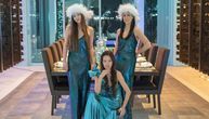 Vera Vang pozirala sa ćerkama: "Izgledate kao tri sestre"