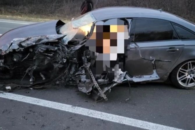 audi, ostružnica udes
