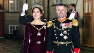 Ovo su novi kralj i kraljica Danske: Zajedno su 23 godine, a upoznali su se u noćnom klubu