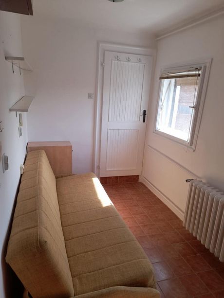 Garsonjera izdavanje 10 kvadratnih metara Novi Sad Spens