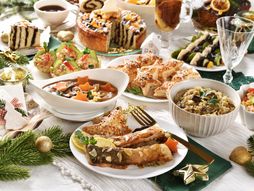 Badnji dan, Badnje veče, trpeza, praznična trpeza