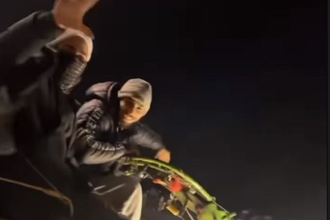 Deda Mraz na motokultivatoru Deda Mraz na motokultivatoru
