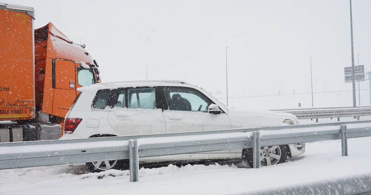 Autobus naleteo na automobile na auto-putu u Hrvatskoj, u njih se zakucalo još troje vozača