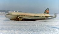 Avion u snegu: Na današnji dan pre 56 godina JAT-ov Douglas DC-3 sleteo je na zavejani proplanak u Austriji
