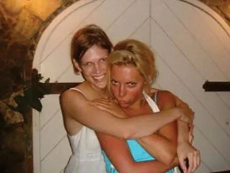 Jeffrey Epstein Džefri Epstajn, mlade devojake sa ostrva pedofilskog