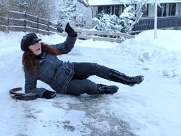 pad na ledu, led, pad, zima, hladnoća