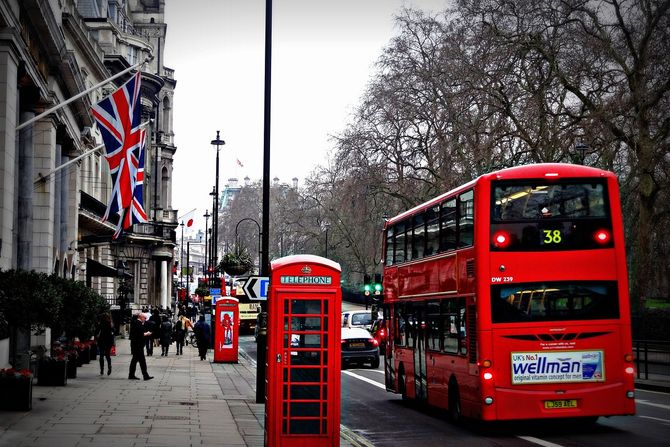 London, crveni autobus, Engleska, govornica