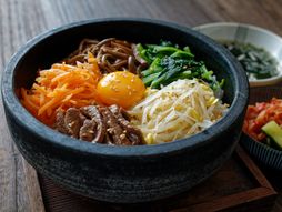 Bibimbap, koreansko jelo
