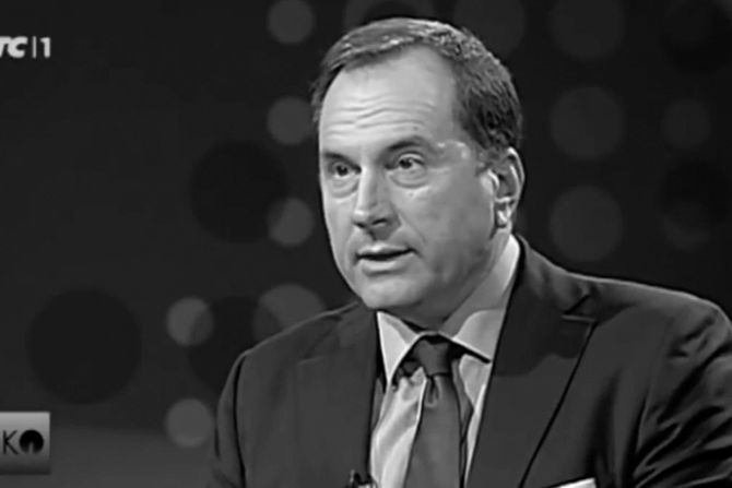 Gordon Bardoš Gordon Bardoš