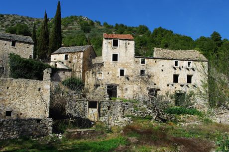 Malo Grablje pusto selo u Hrvatskoj