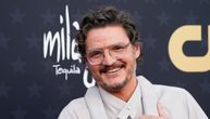 Čuveni glumac usnimljen kako leti ekonomskom klasom na putu za Filmski festival u Kanu