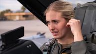 Mis Amerike u kokpitu F-16: Potporučnica USAF sa titulom najlepše žene SAD