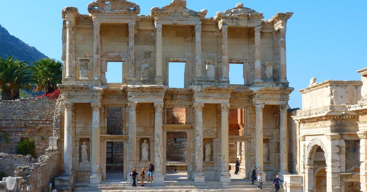 Prošetajte kroz nekadašnje svetsko čudo, drevni grad Efes: Da li ...