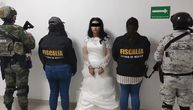 Mlada uhapšena na dan venčanja, u venčanici završila sa lisicama: Nije ni ušla u crkvu, radila za narko-kartel
