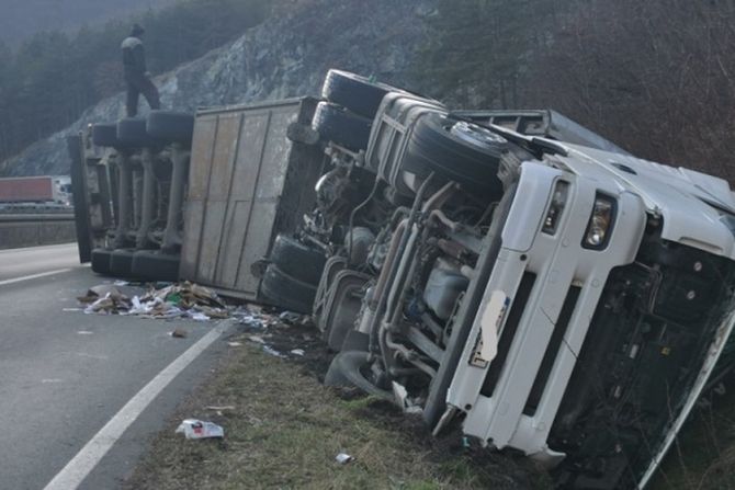 Kolašin, saobraćajna nesreća, kamion