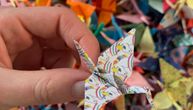 Hiljadu origami ždralova za ostvarenje 1 želje: Volonteri se okupili u sećanje na prijatelja, ali i da pomognu