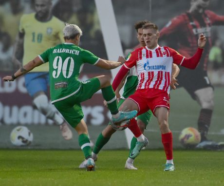 Crvena zvezda - Hloraka