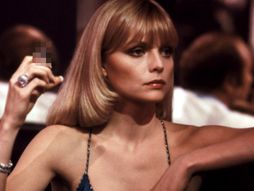 Mišel Fajfer u filmu Scarface