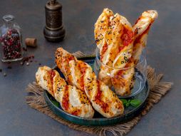 Pica štapići, pecivo