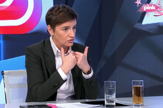 Ana Brnabić, Hit tvit