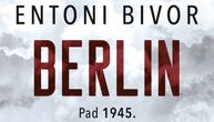 "Berlin: Pad 1945." Entonija Bivora u prodaji