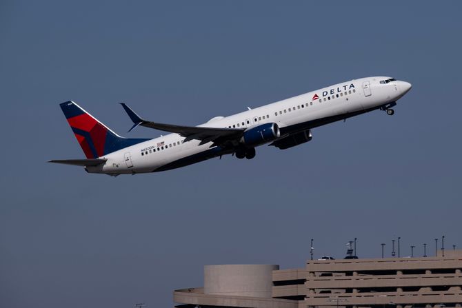 Boeing 737-900 ER