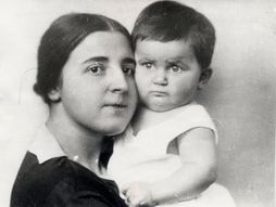 Nadežda Alilujeva, Nadezhda Alliluyeva