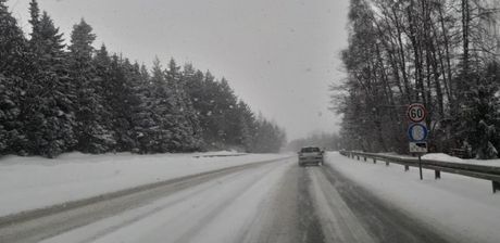 Sneg na putu, pokrivalica