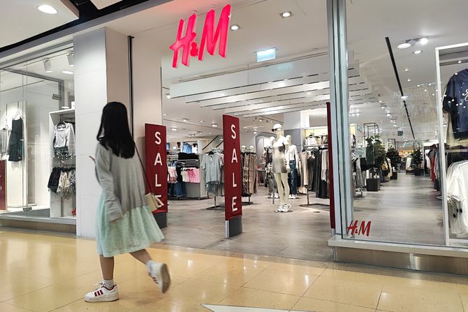 h&m