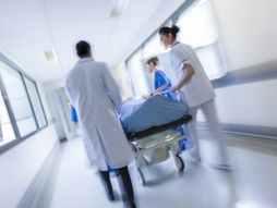 lekari bolnica klinika pacijent operacija