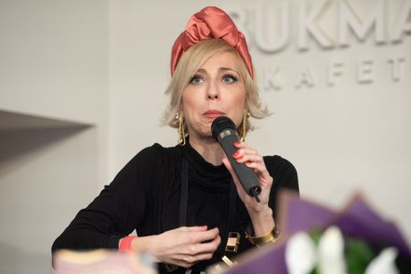 Održana promocija romana Održana promocija romana