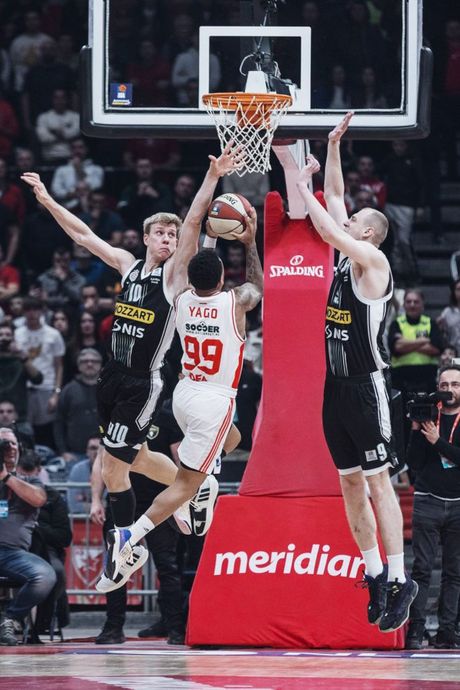 Jago Dos Santos, KK Crvena zvezda, Alen Smailagić, Ognjen Jaramaz, ABA liga, KK Partizan, večiti derbi Jago Dos Santos, KK Crvena zvezda, Alen Smailagić, Ognjen Jaramaz, ABA liga, KK Partizan, večiti derbi