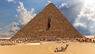 Započeta obnova drevne egipatske piramide – apsurd ili projekat veka: Stručnjaci besni zbog radova u Gizi