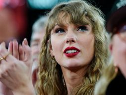 Tejlor Svift, Kanzas Čifs, Trevis Kelsi