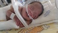 "Mama, zašto Đurđina nije kao ostala deca": Ova potresna priča krije se iza slike nasmejane bebe u bolnici