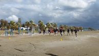 Ciklon na Kipru sprečio Partizan da izađe na teren: Trening na plaži za oko i dušu