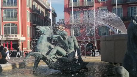 Nica, grad, Francuska