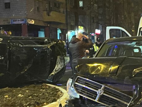 Teška saobraćajna nesreća raskrsnica Bulevara Zorana Ðinđića