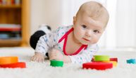 Idealne aktivnosti za bebu od 3 meseca: Odmalena je naučite korisnim stvarima