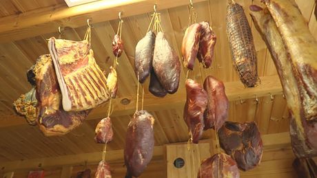 Miladin Filipović, Mačkat, domaći suvomesnati prozvodi