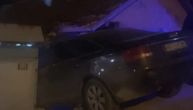 Automobil se velikom brzinom zabio u kuću: Nesreća u Novom Pazaru