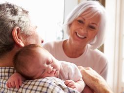 baka i deka, baka, deka, beba, čuvanje bebe