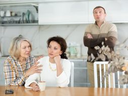 porodica, porodična svađa, majka, razvod