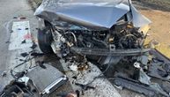 Težak udes kod Kragujevca, vozilo spljošteno: Sumnja se da ima povređenih, stvaraju se kolone