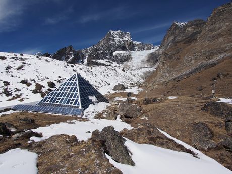 8 piramida, Mont Everest 8 piramida, Mont Everest