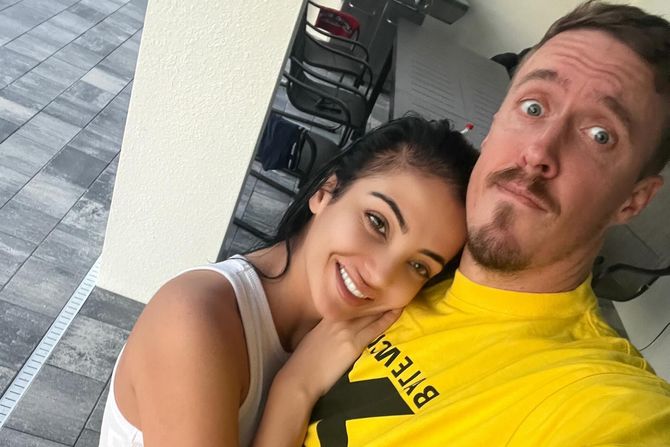 Maks Kruze supruga Maks Kruze supruga